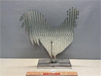 LARGE METAL ROOSTER DISPLAY 13 X 14 INCHES