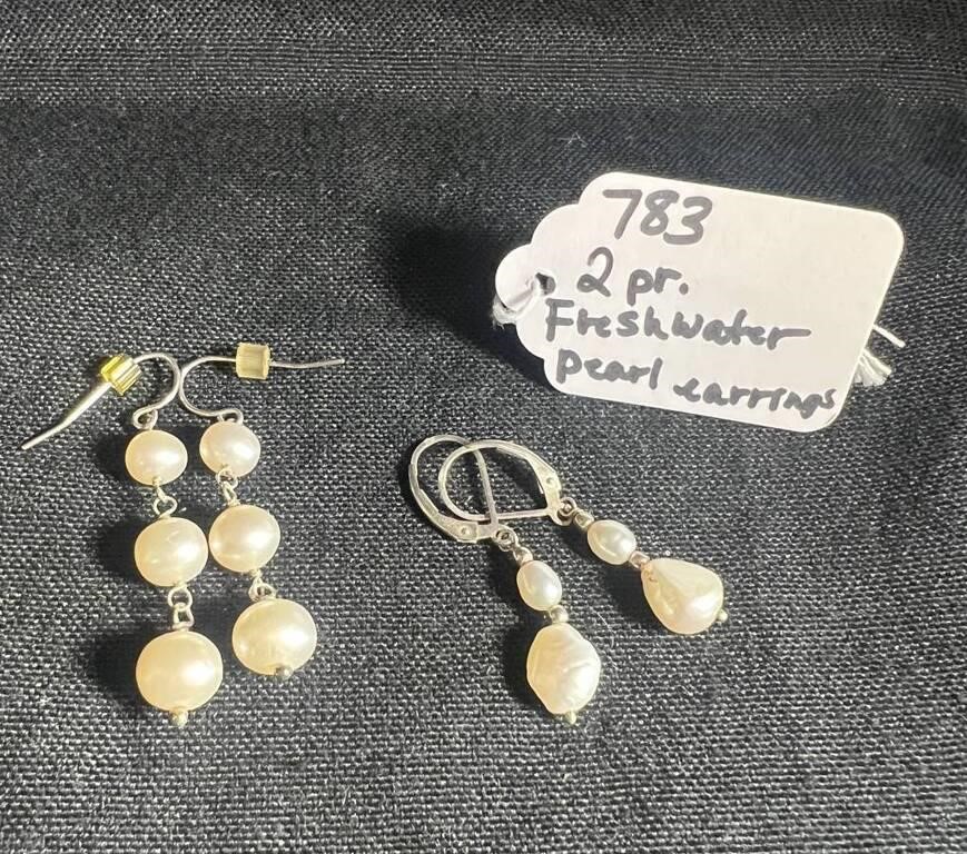 2 Pr Freshwater Pearl Earrings