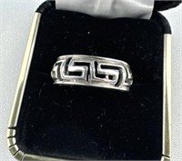 925 Silver Greek Key Style Ring w/ Box