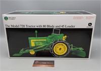 John Deere 720 Tractor 80 Blade 45 Loader 1/16