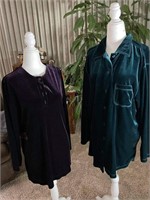 Ladies very nice Willow Bay & Cold Creek Blouses s