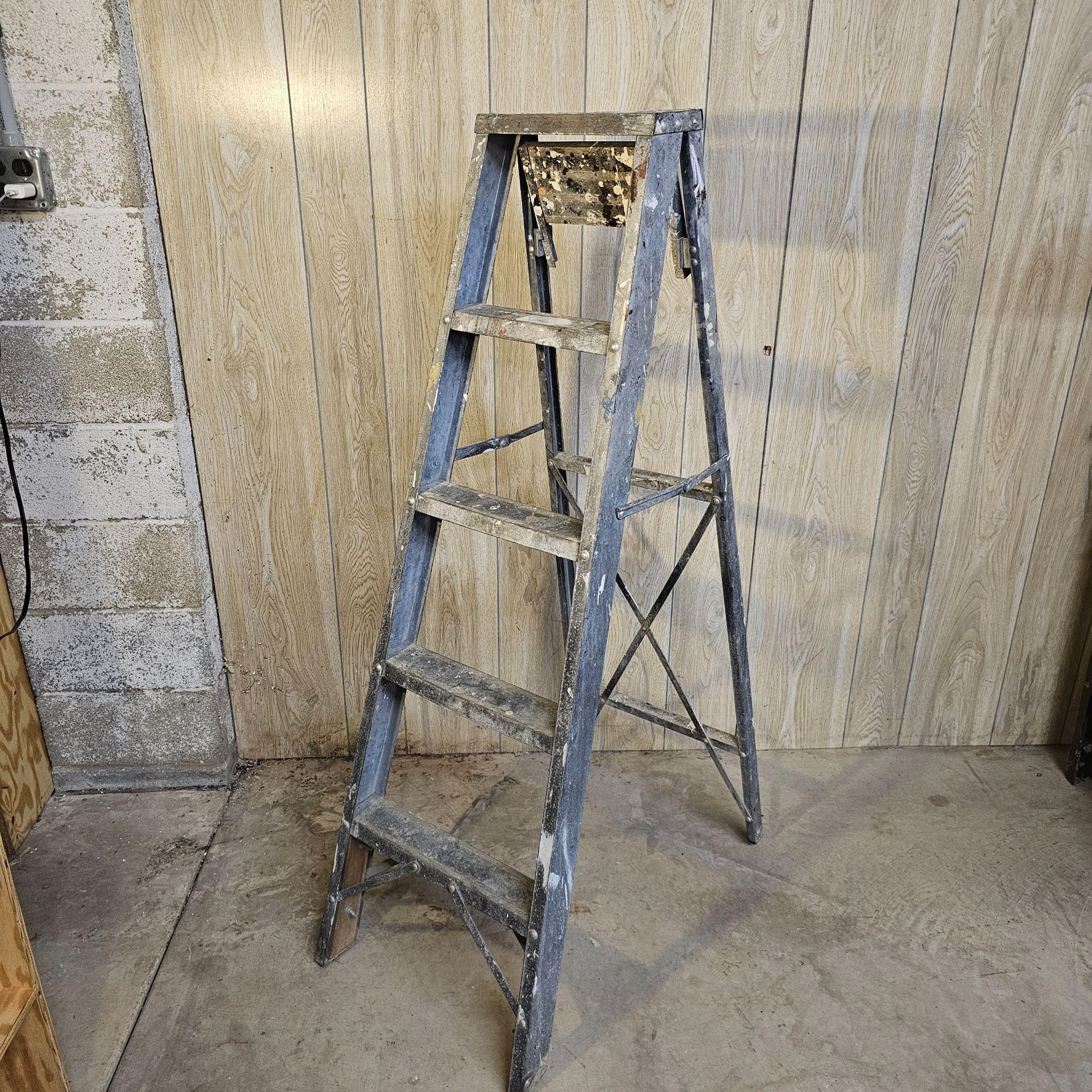 3 Step Ladders