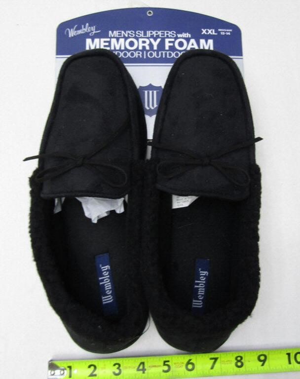 New Mens Slippers Size 13-14 retail $24