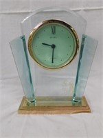 Seiko B/O mantle clock, in clear Lucite