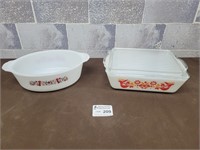 Vintage Pyrex dishes