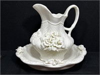Small Pitcher and Basin Set