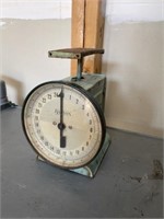 Hanson Vintage Scales