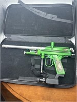 WGP Jack Hammer 2 Paint Ball Gun & Carrying Case