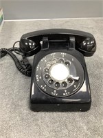 Black Rotary Dial Phone