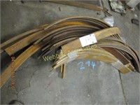 Small lot of arched wood