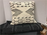 Aran Mor Ireland Merino Wool Throw & Pillow