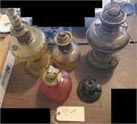 Grouping of 5 vintage lamps Aladdin & more