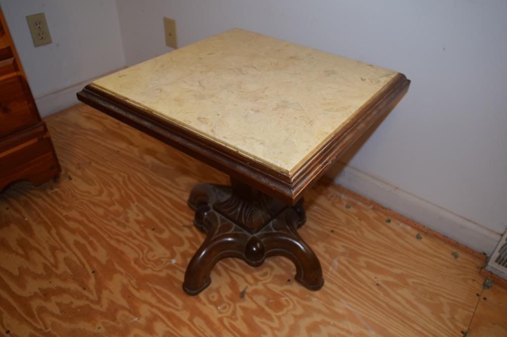 20" x 20" End Table