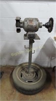 6" Grinder on Pedestal Stand