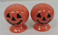 Fiesta Post 86 Happy Pumpkin pair of shakers