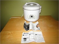 Aroma Digital Rice Cooker (Powers On)