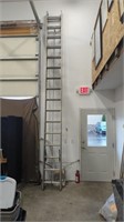 32 Foot Extension Ladder with Stabilizer