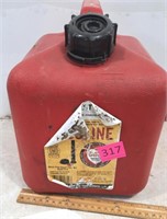 2 Gallon Plastic Gas Can