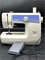 Brother LS 2125i Sewing Machine with Original Box