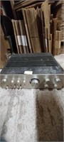 Kenwood KA-7100 stereo power Amp (powers on)