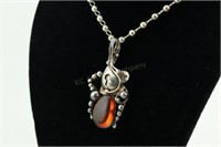 Sterling Silver & Amber Pendant & Necklace