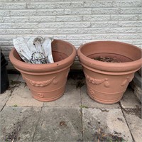 2 Large Plastic Clay Colored Pots