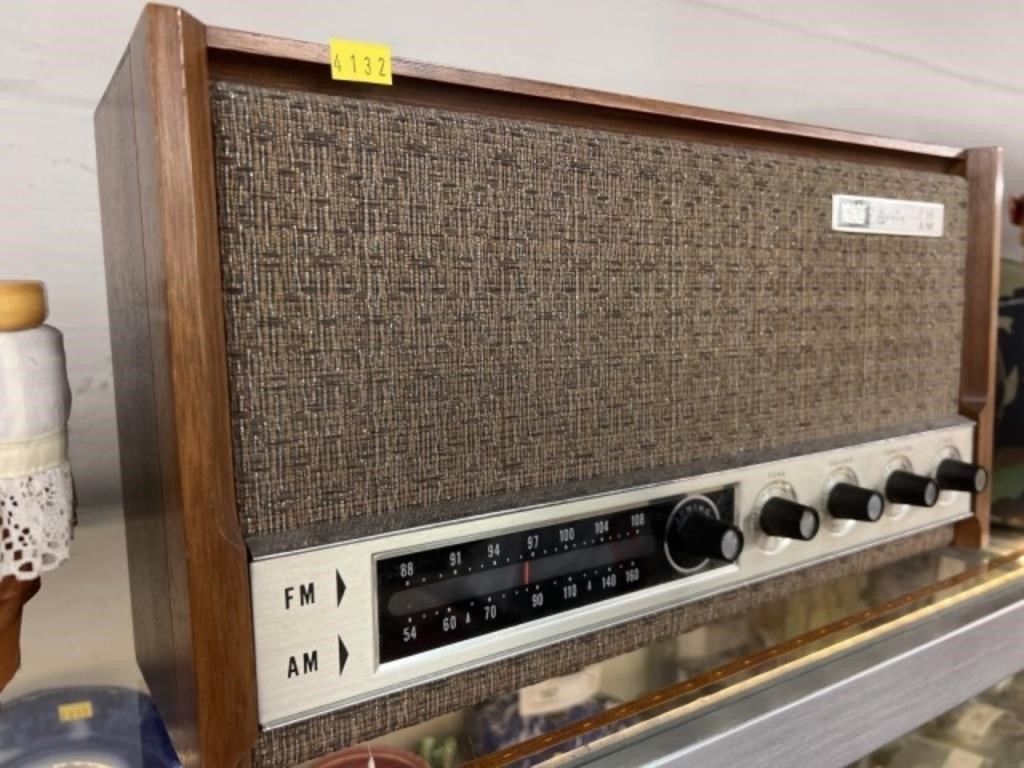 Arvin Vintage Radio