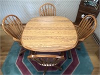 Kitchen table w/ 4 chairs