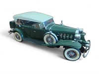 Danbury Mint 1/24 1932 Cadillac V-16 die-cast