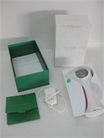 Tria Beaty Skincare Device w/ Charger - Powers Up