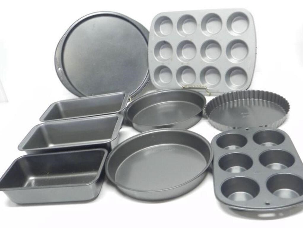 ASSTD BAKING TINS-BETTY CROCKER, WILTON