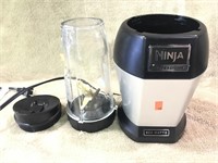Ninja Professional 900 Watts Used Working