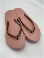 Pink flip-flop size 9