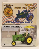1/16 Ertl John Deere Model B & Model G Iowa FFA