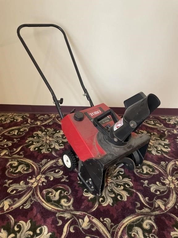 Toro CCR Powerlite-E 3 HP Gas Snow Blower