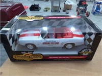 American Muscle 1969 Camaro Indy Pace car, 1/18