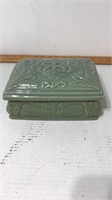 Ceramic with lid green