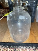 1 GALLON FOUNTAIN SYRUP BOTTLE OR JUG