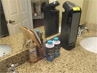 Little heater, items on sink
