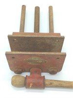 Vintage 6" Bench Vice