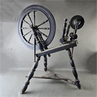Primitive Traditional Spinning Wheel