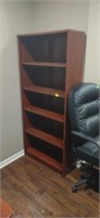 Shelf with Adjustable Shelves