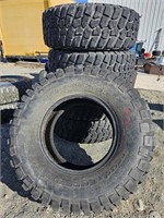 (5) BF Goodrich Tires 35x12.50R17LT