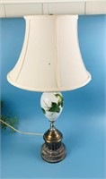 Porcelain Lamp with Ivy w/ Shade