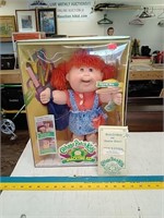 Vintage Cabbage Patch Kid snack time kid with