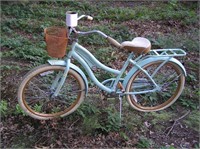 Beach cruiser bike by Huffy