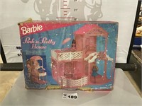 BARBIE PINK & PRETTY DOLL HOUSE