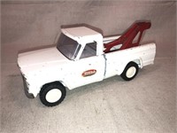 Tonka Jeepster Tow Truck