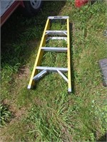 4FT KELLER STEP LADDER