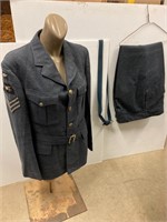 Sergeant’s ladies uniform. WWII RCAF w Manikin